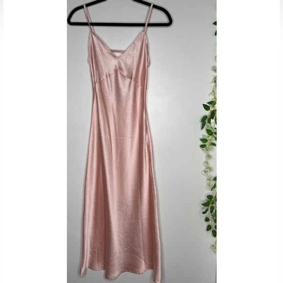 Free People Dresses & Skirts - Free People Simply Biased Slip NWOT